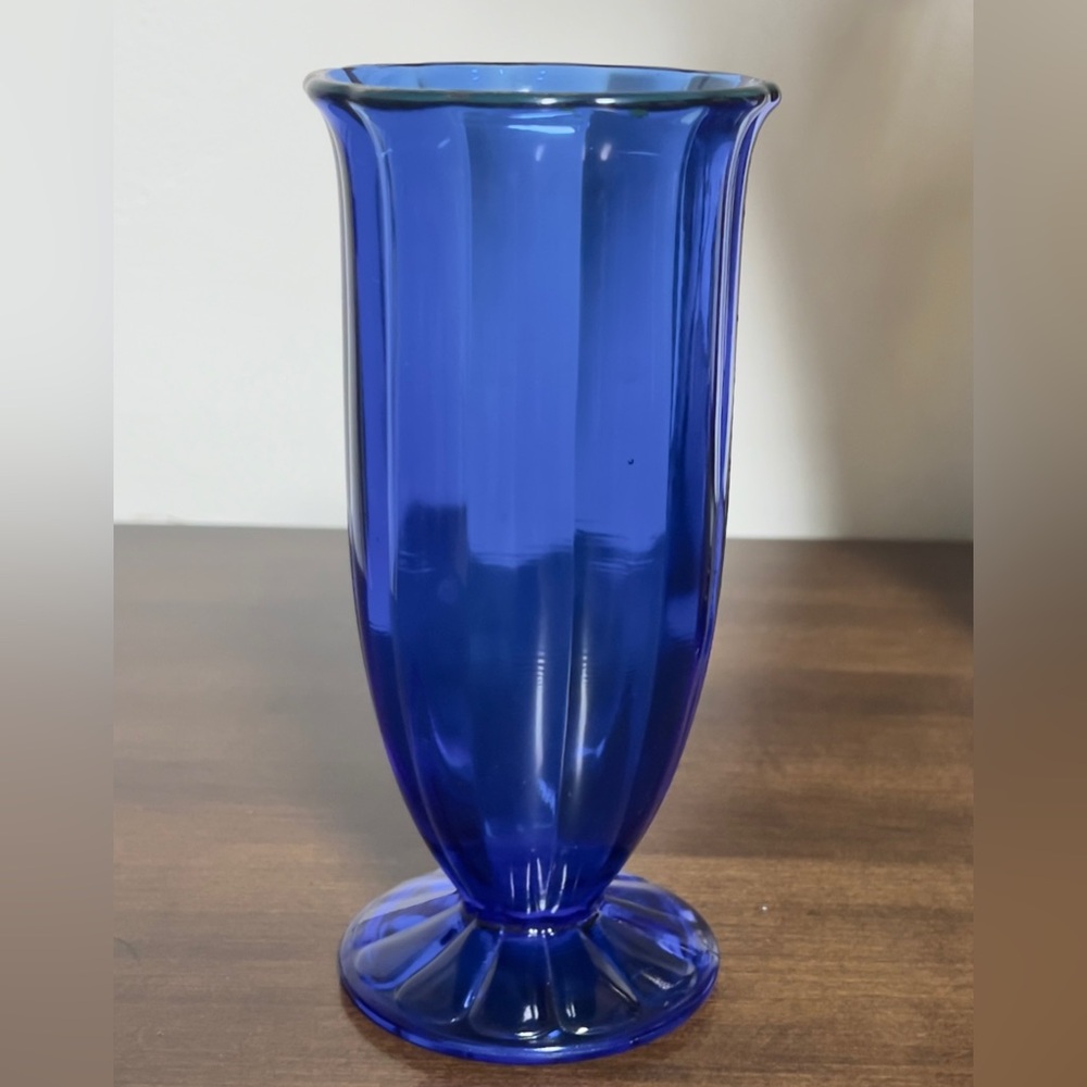 Vintage Anchor Hocking Cobalt Blue Soda Fountain Malt Shaker Glass w/ Silver Top